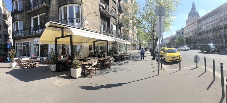 Het Wijnlokaal — restaurant in Assen