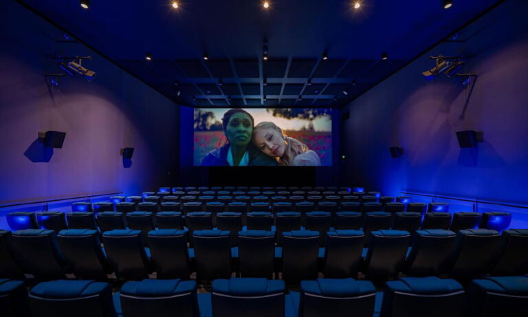 The Portuguese House — theater in Assen