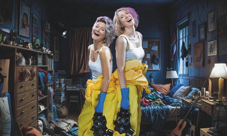 tis hier geen hotel 3 — theater in Assen