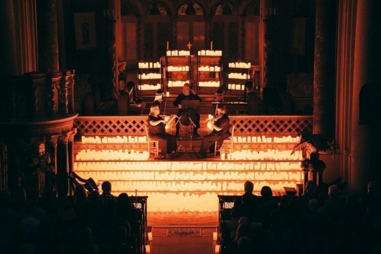 A Classical Christmas Special Candlelight Experience in Assen – Friday 18th December — muziek in Assen